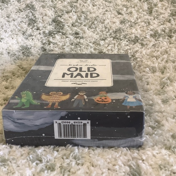 ICANOE2 Halloween Family Fun Trick-or-Treat Old Maid Card Game NWT 3x4.25” - Picture 5 of 11